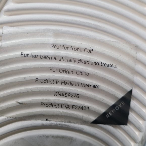 Ugg slip ons - Picture 2 of 6